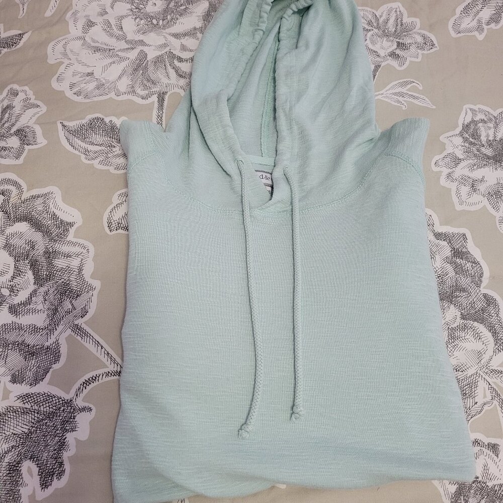 PD&C Light Green 100% Cotton Pullover Hoodie Size Medium EUC